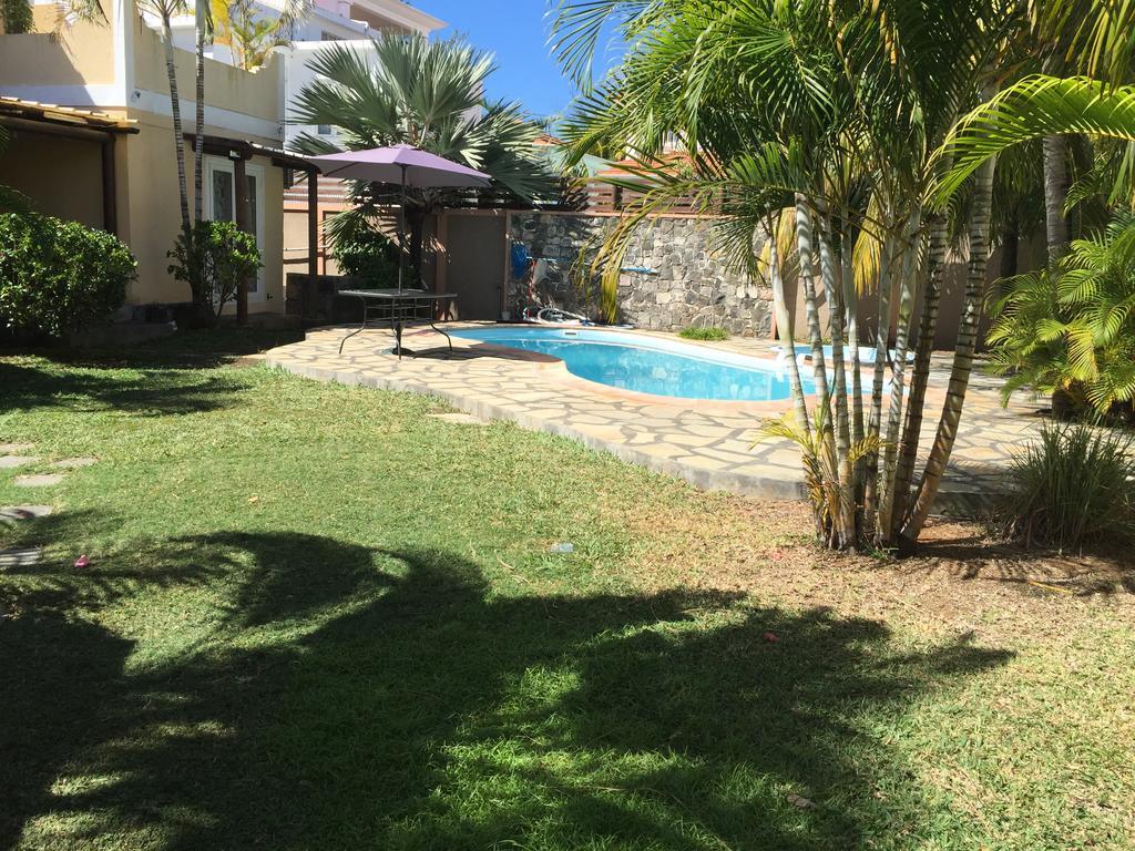 H&K Villa Blue Bay Exterior photo