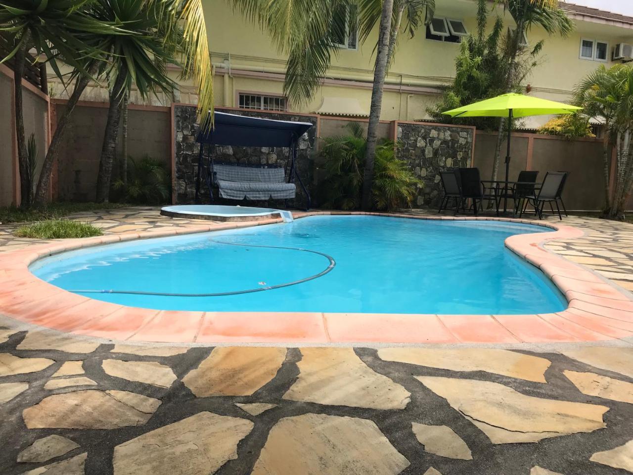 H&K Villa Blue Bay Exterior photo
